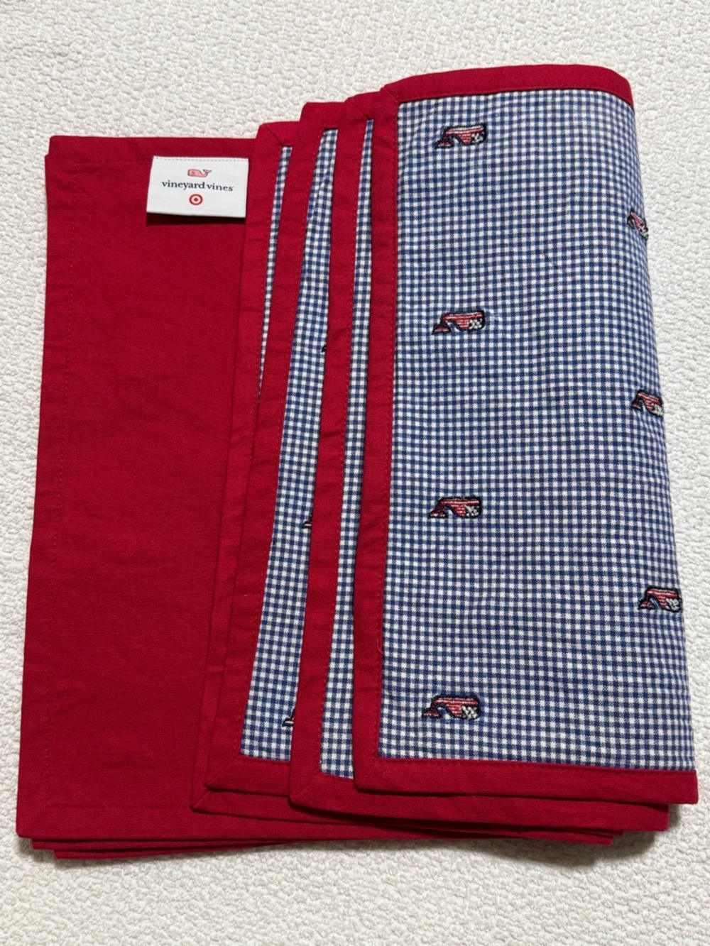Lot of four VINEYARD VINES for Target baby whale PLACEMAT Red & Blue